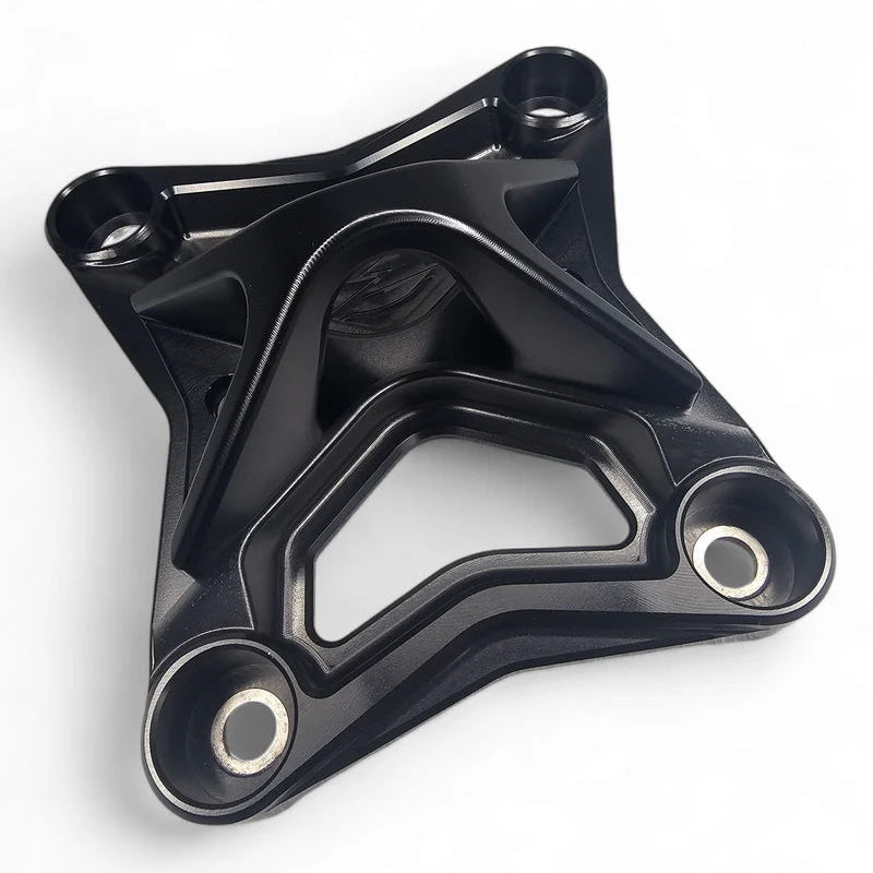 Elektric Offroad 2017+ Can Am X3 Maverick 6 bolt EOD XL Radius Rod Plate with Tow Hook Black