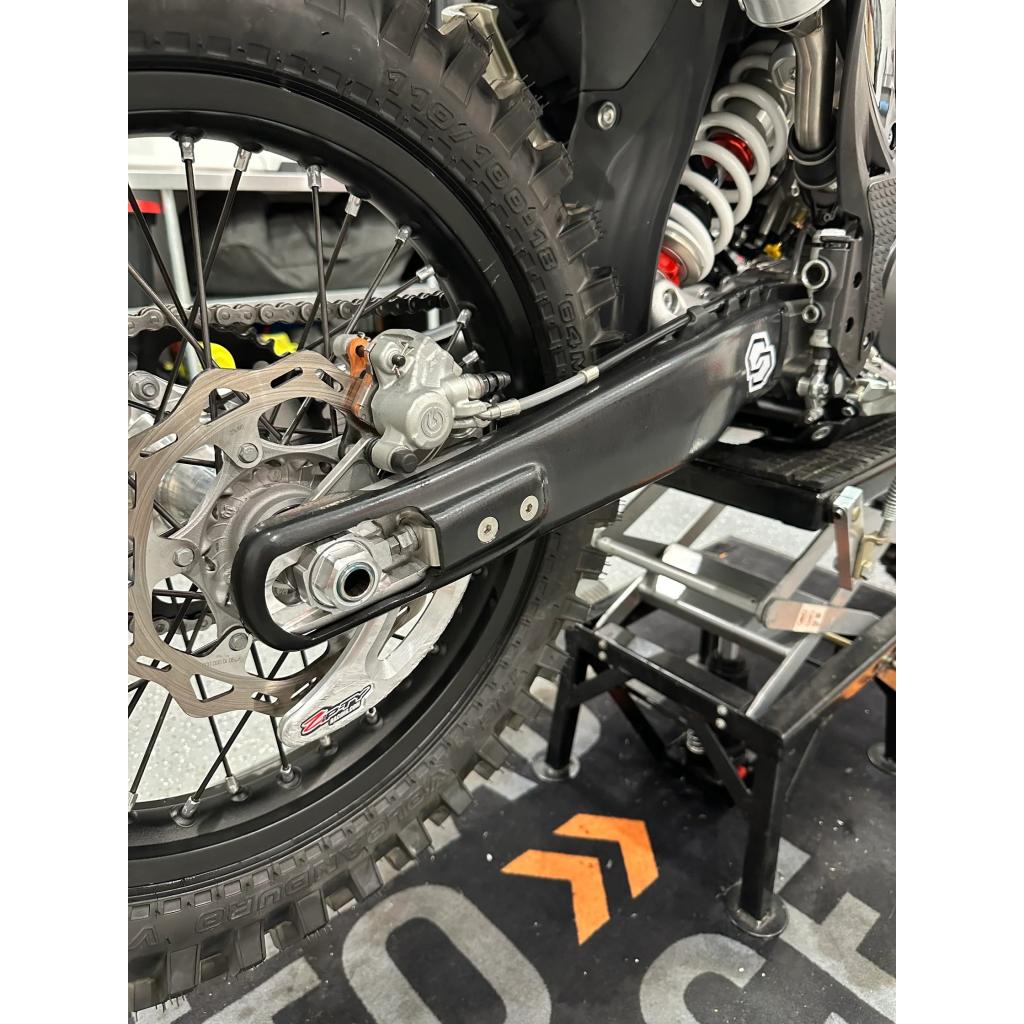 Crosslinked Components HD Swingarm Protectors 2024+ KTM with PDS | KP24 - MojoMotoSport.com
