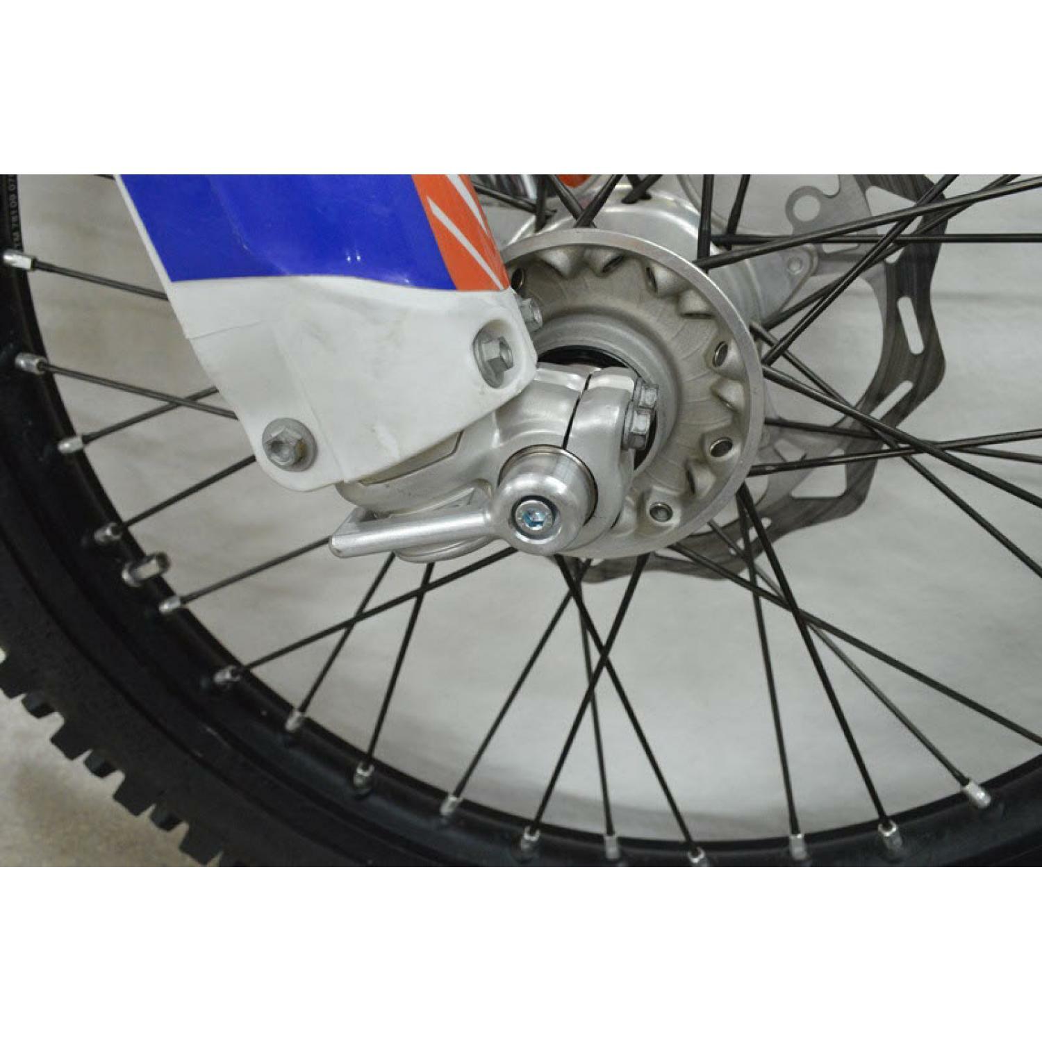 Enduro Engineering Front Axle Pull Handle KTM/HUS/GAS | 21 - 016 - MojoMotoSport.com
