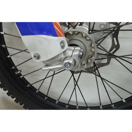 Enduro Engineering Front Axle Pull Handle KTM/HUS/GAS | 21 - 016 - MojoMotoSport.com