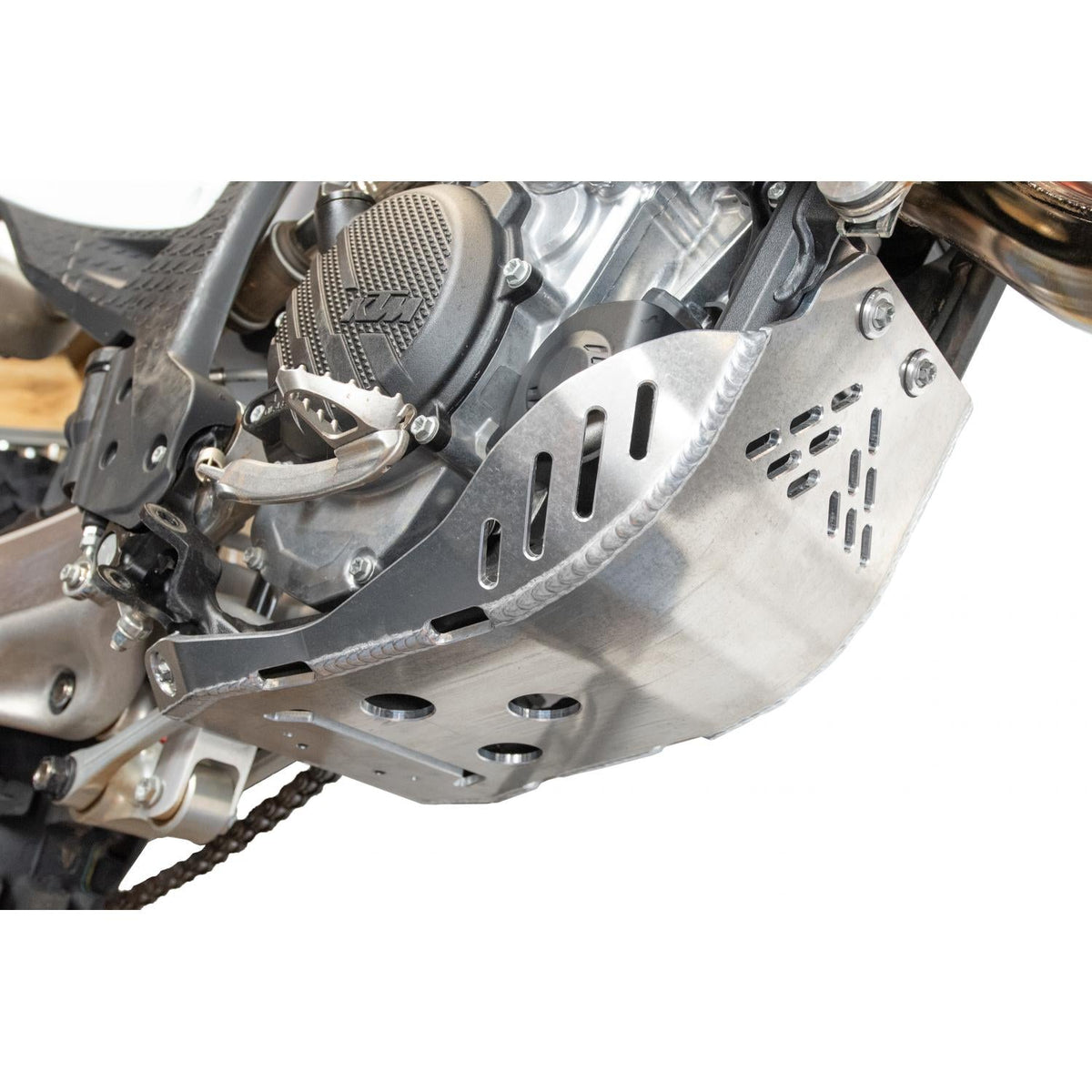 Enduro Engineering Skidplate KTM/HUS 125/150 ('23 - UP) | 24 - 1223 - MojoMotoSport.com