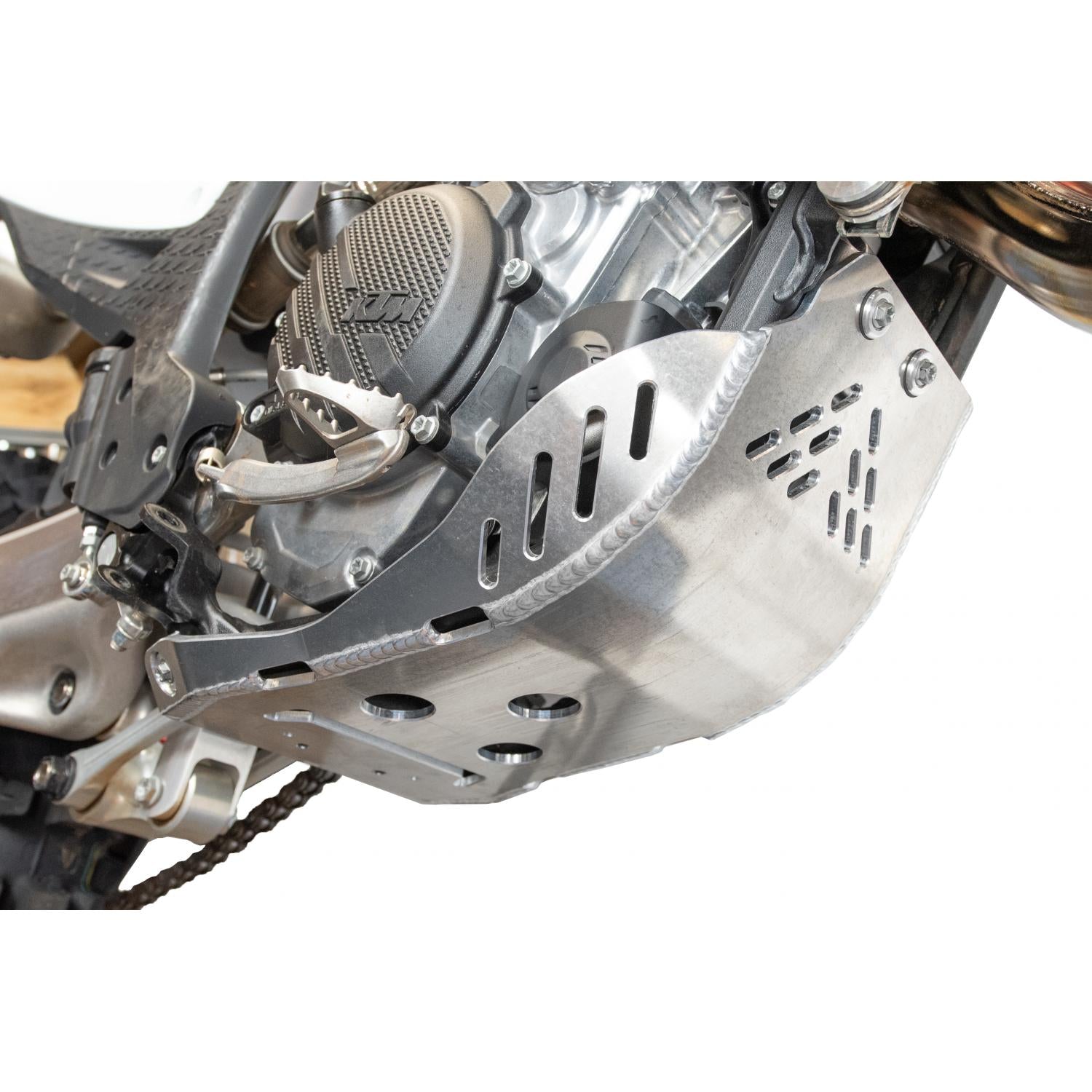 Enduro Engineering Skidplate KTM/HUS 125/150 ('23 - UP) | 24 - 1223 - MojoMotoSport.com