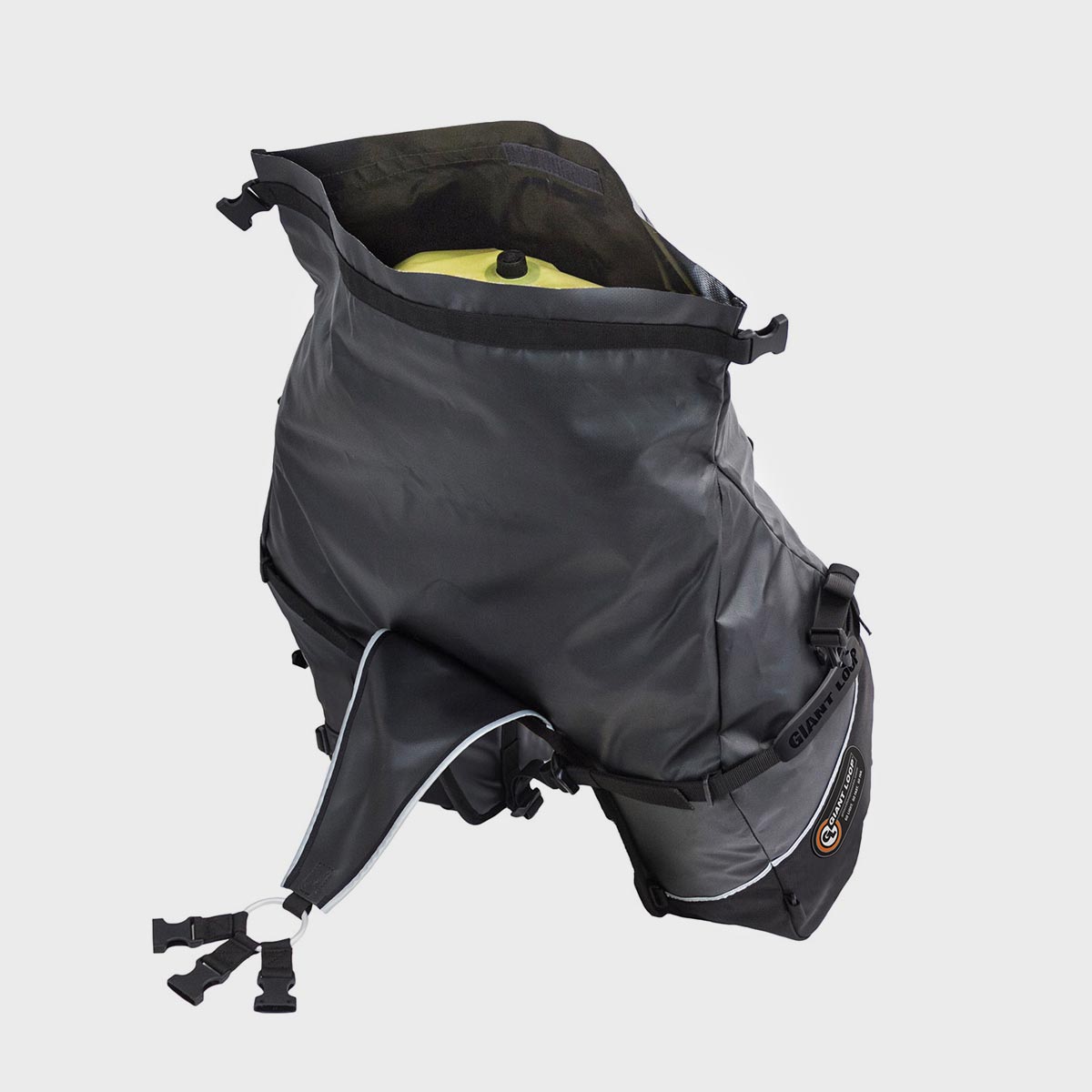 Giant Loop Great Basin Saddlebag | GBSB17 - RT - MojoMotoSport.com