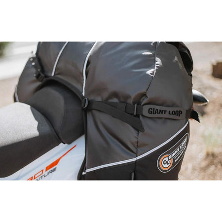 Giant Loop Great Basin Saddlebag | GBSB17 - RT - MojoMotoSport.com