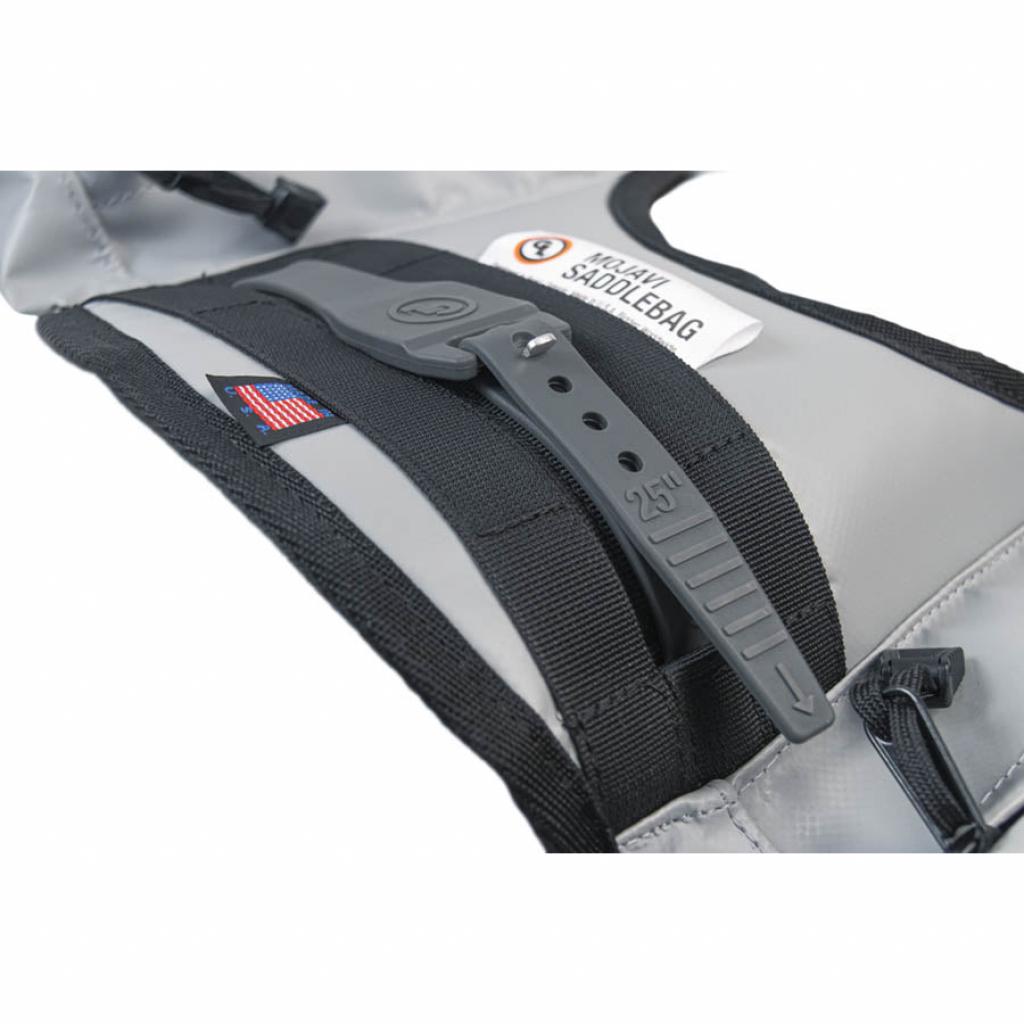 Giant Loop MoJavi Saddlebag | MSB20 - MojoMotoSport.com